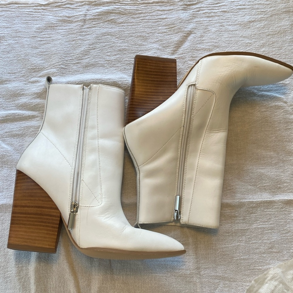 Bleeker & Bond Ankle Boot
